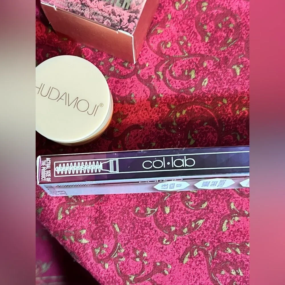 HUDA BEAUTY Blush & Highlight Set - Coral with brow set ash blonde- combo 2 pc.